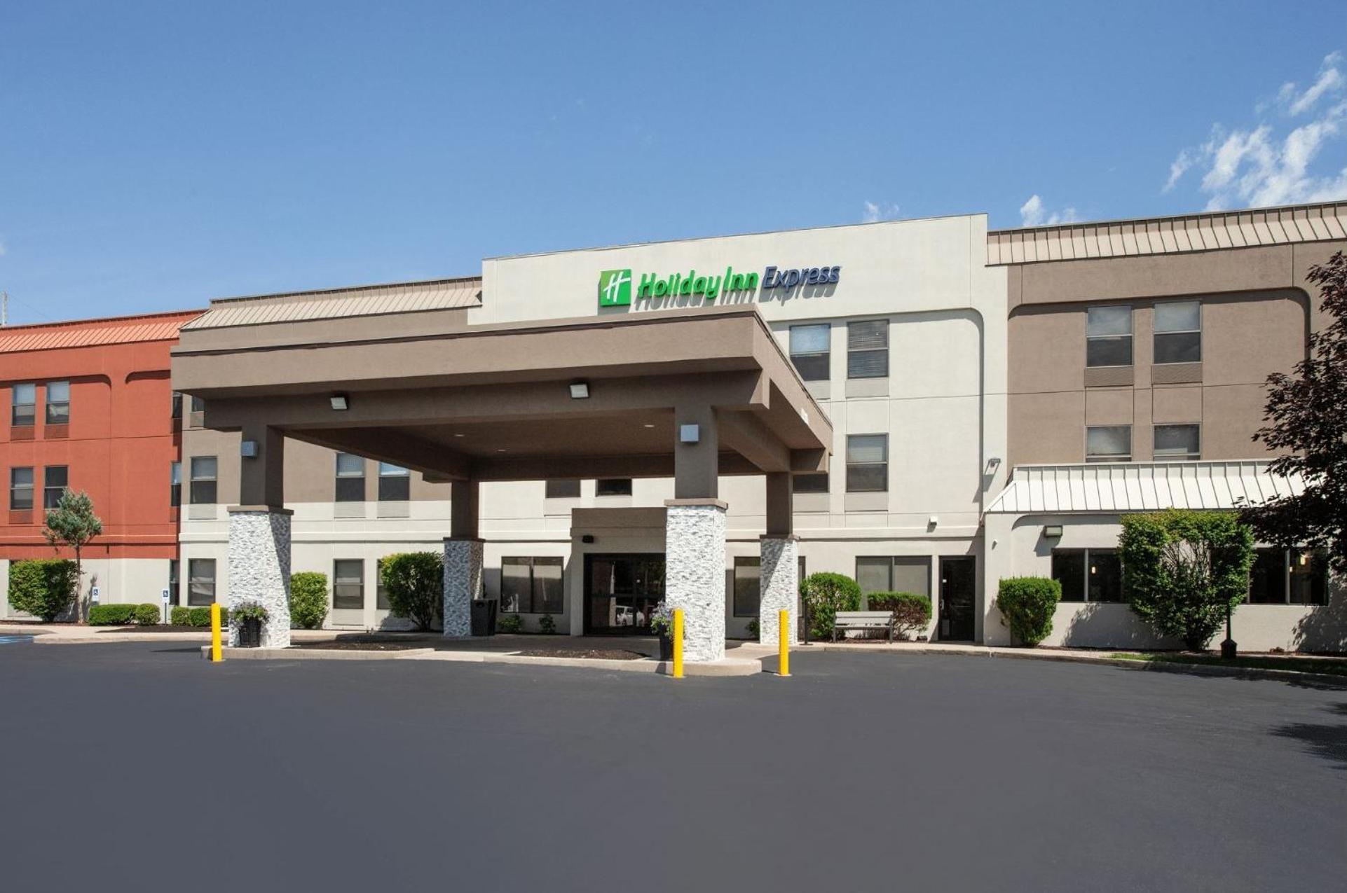 Holiday Inn Express Fremont By Ihg Εξωτερικό φωτογραφία